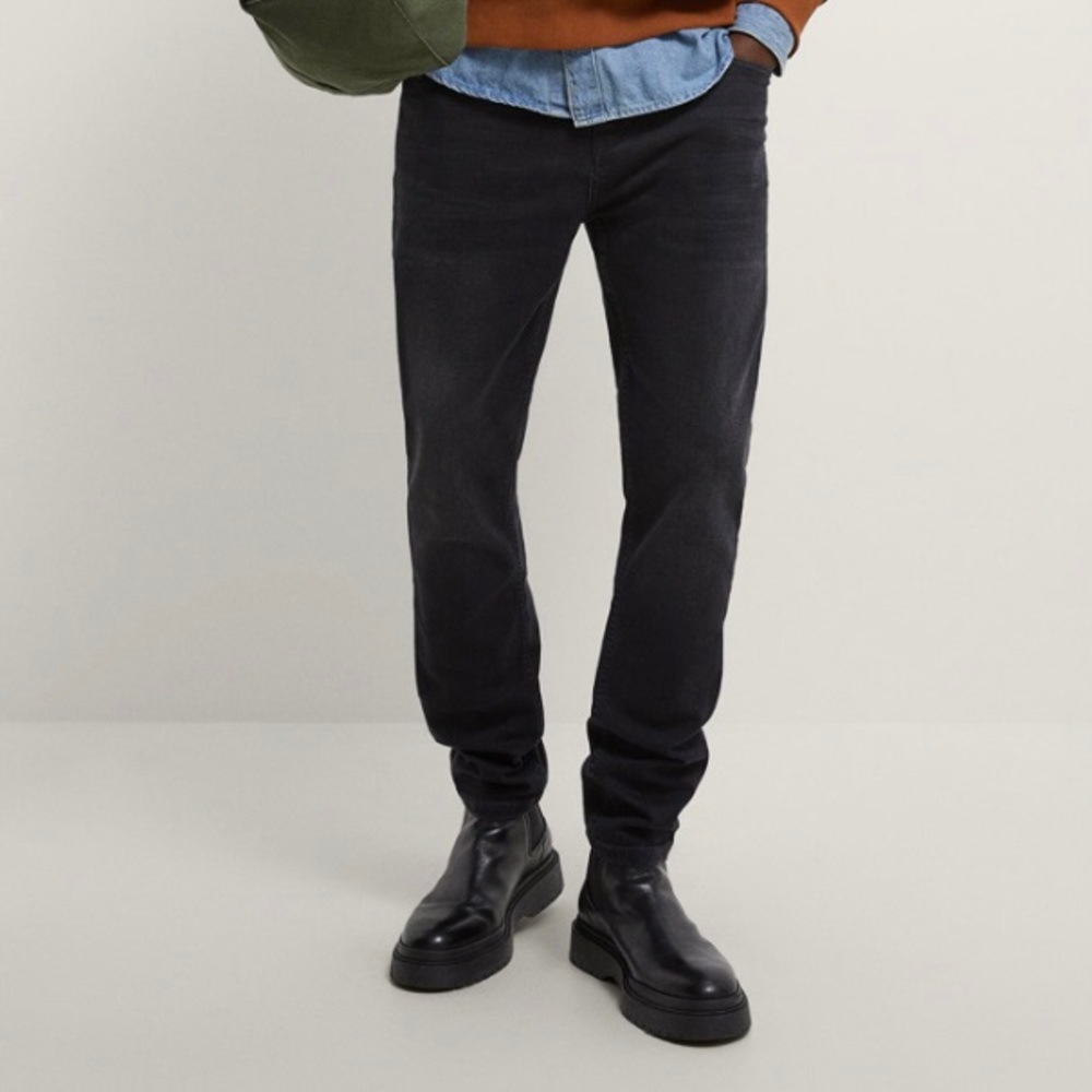 NWT ZARA premium slim fit jeans (EUR 40/US 31)